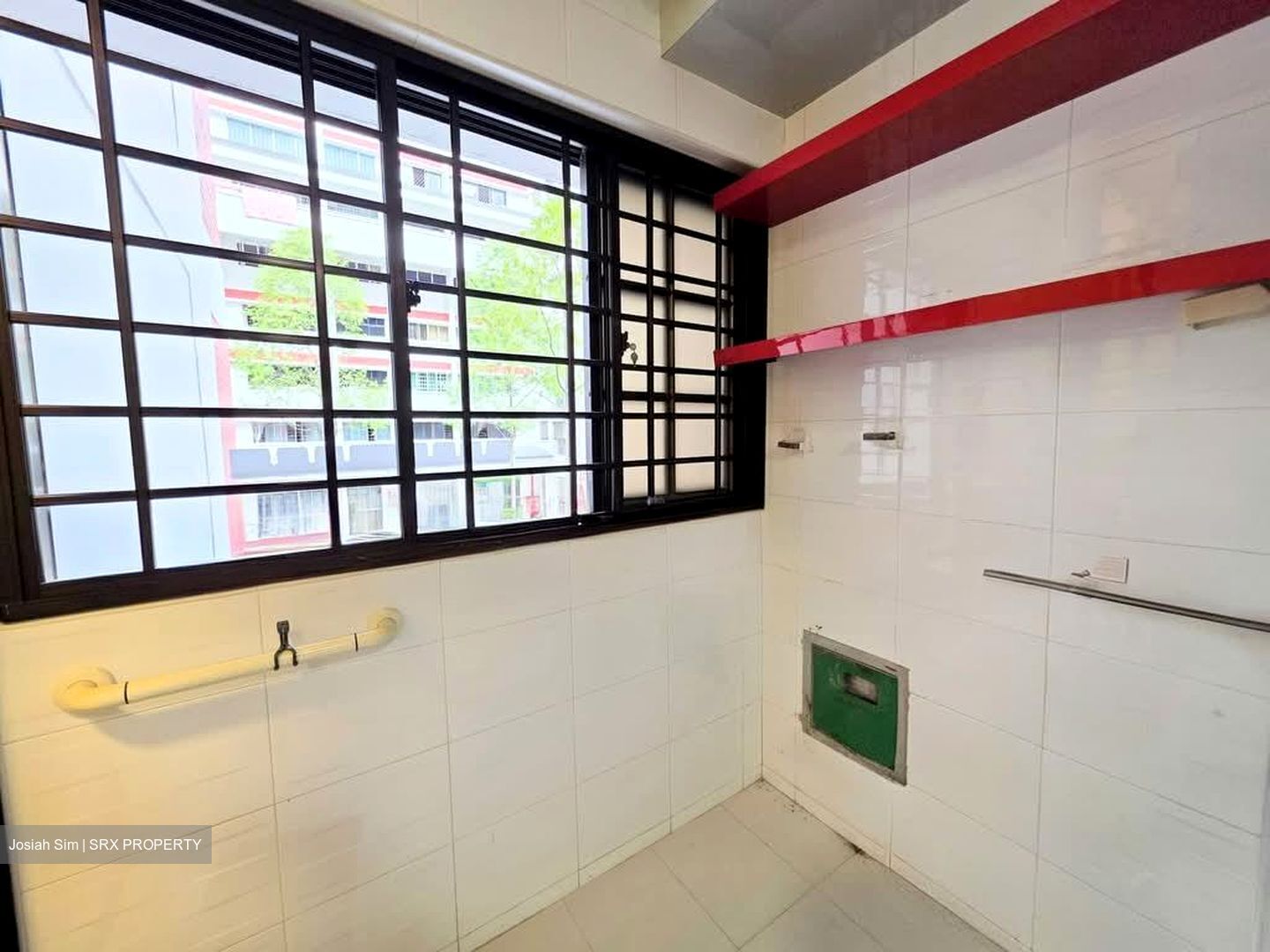 Blk 405 Hong Kah Court (Jurong West), HDB Executive #601893381